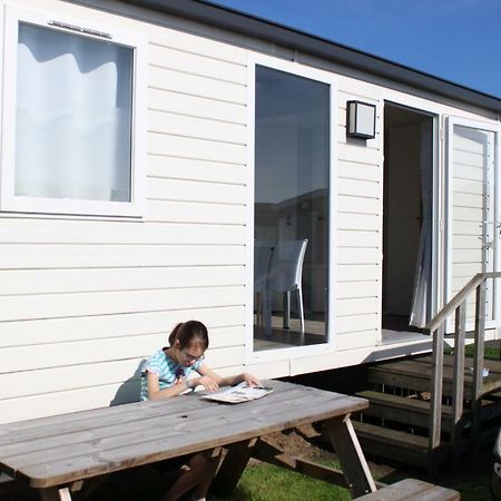 Caravan Middelkerke Hotel ภายนอก รูปภาพ